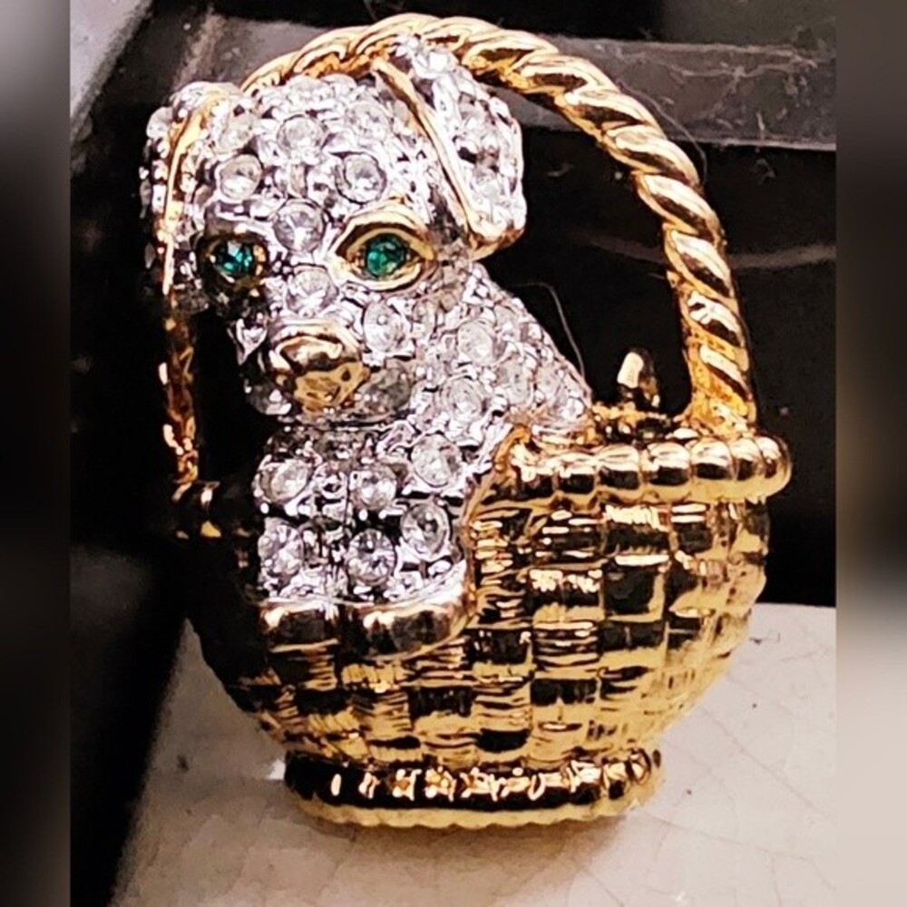 Vintage Rhinestone Puppy in Basket Brooch Green Eyes
